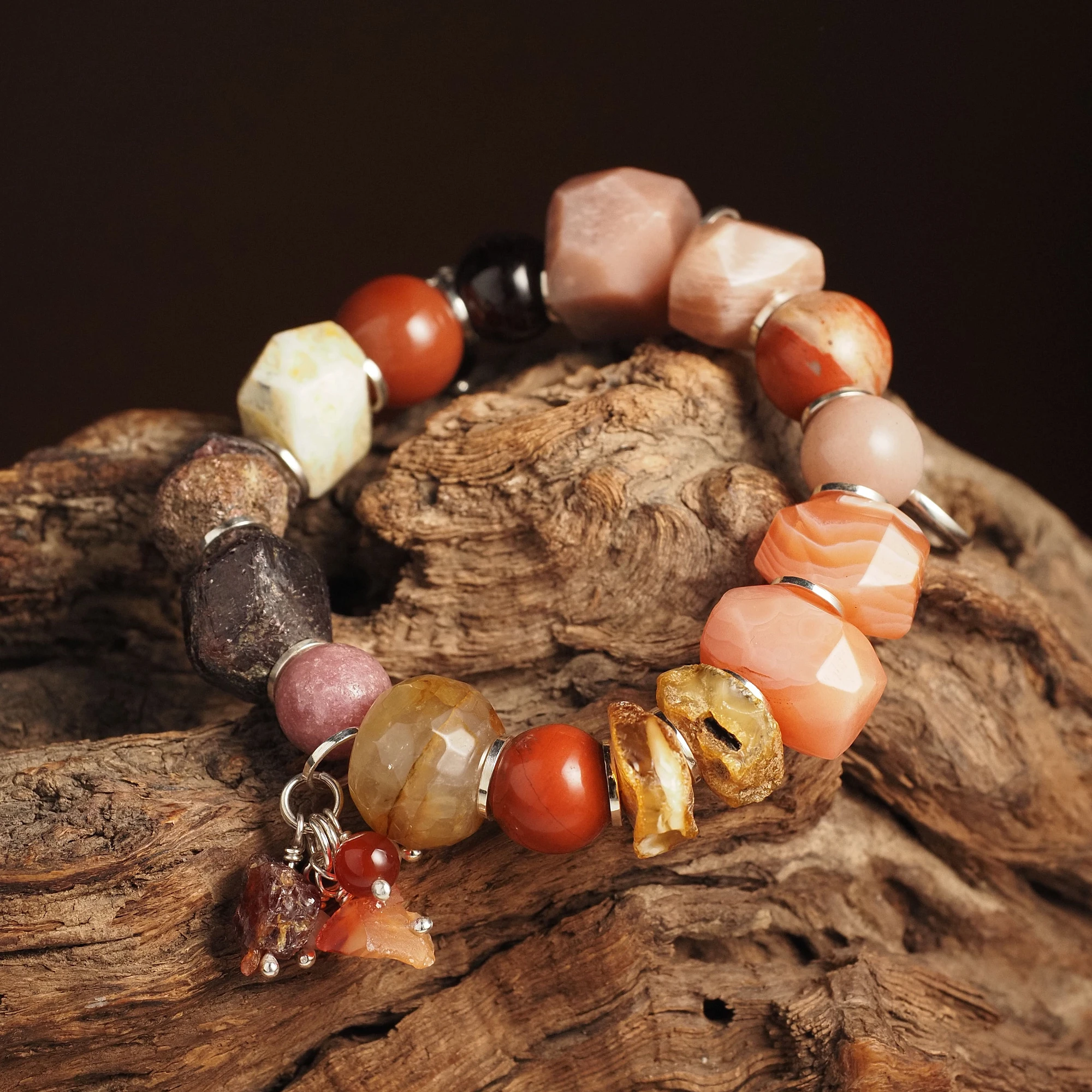 Талисман года 2026 женский №2