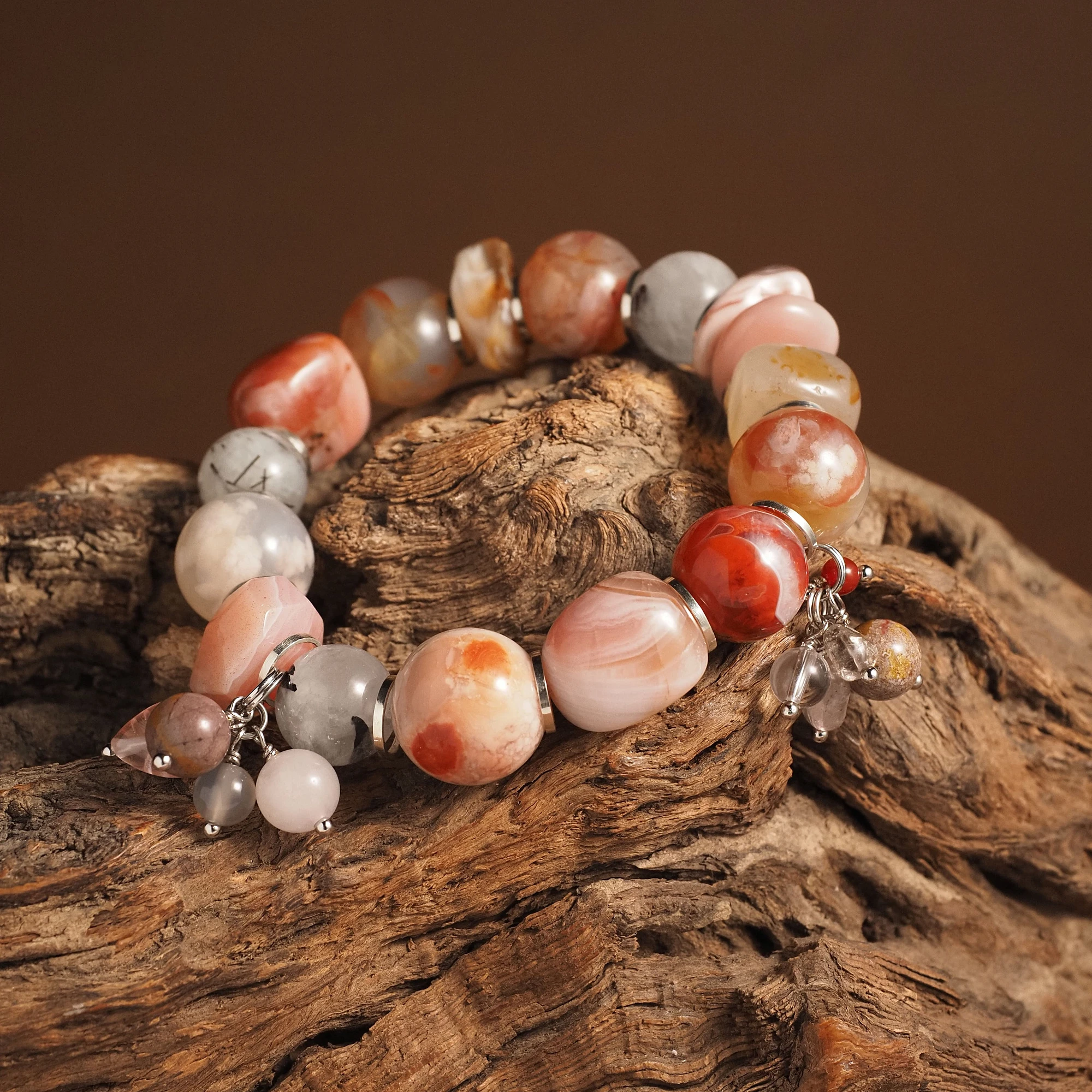 Браслет женский из Агата, Карнеола, Турмалинового кварца и Яшмы