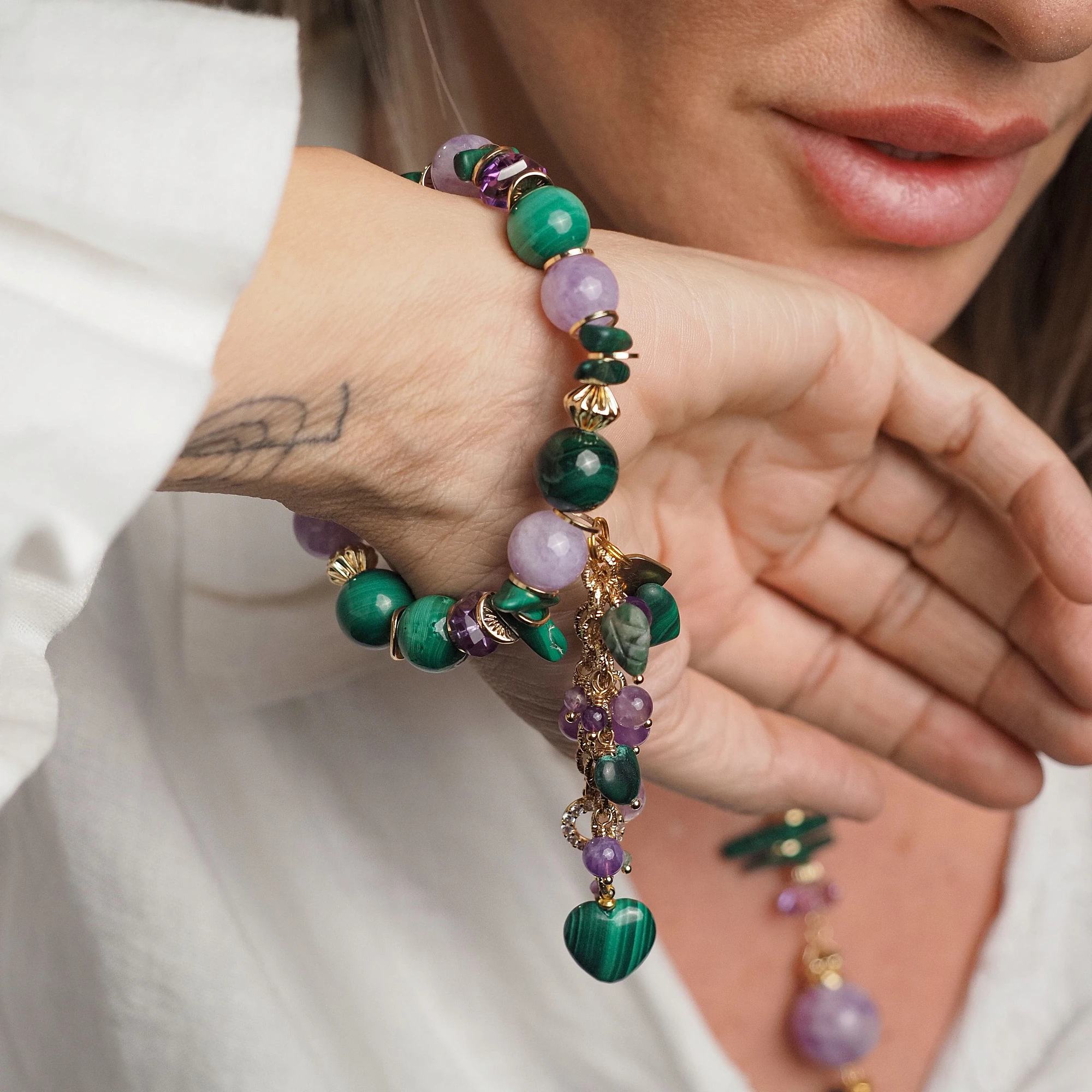 Браслет женский из Аметиста и Малахита