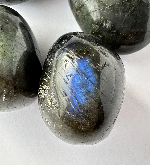 Камень для пространства из Лабрадора №1