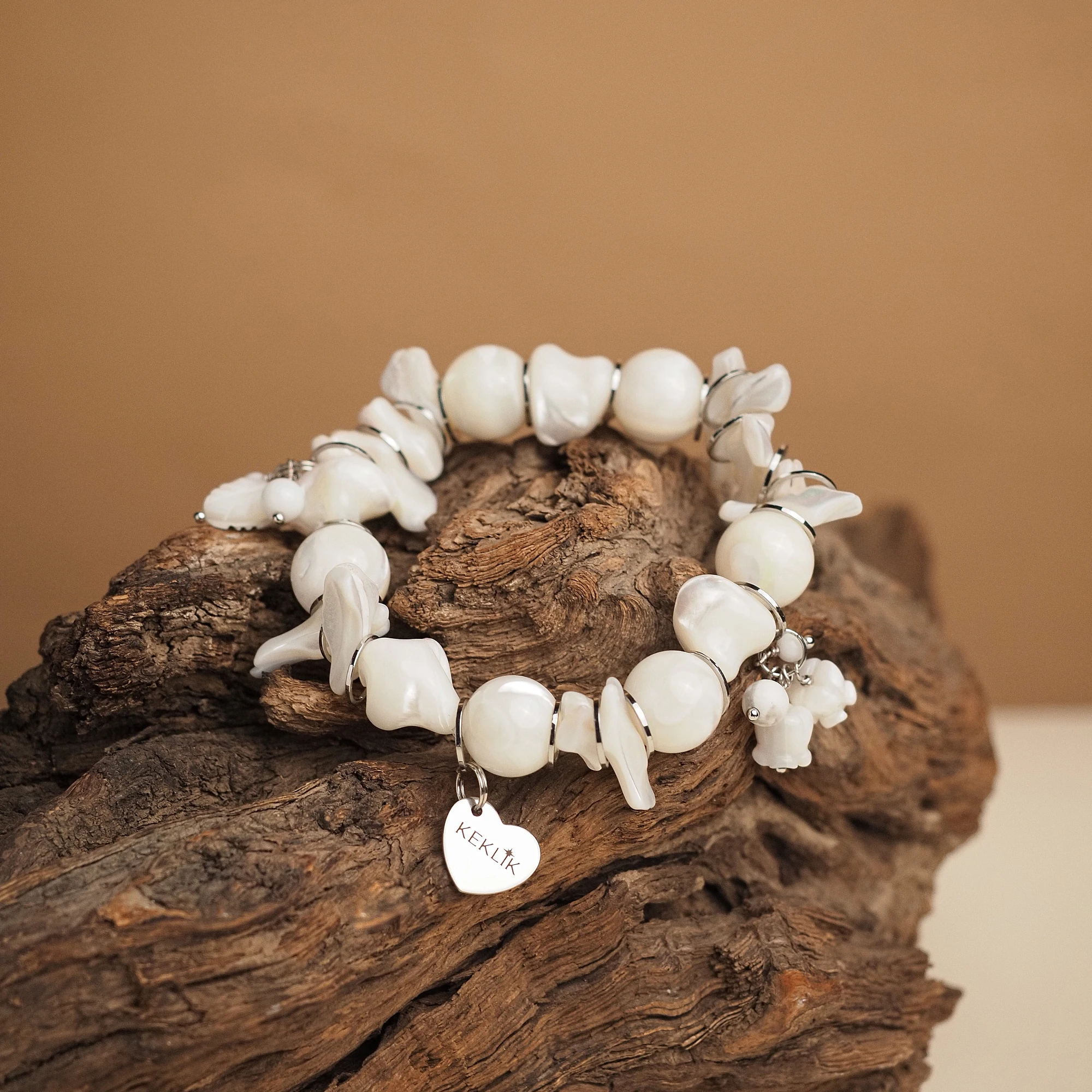 Браслет женский из Перламутра №2