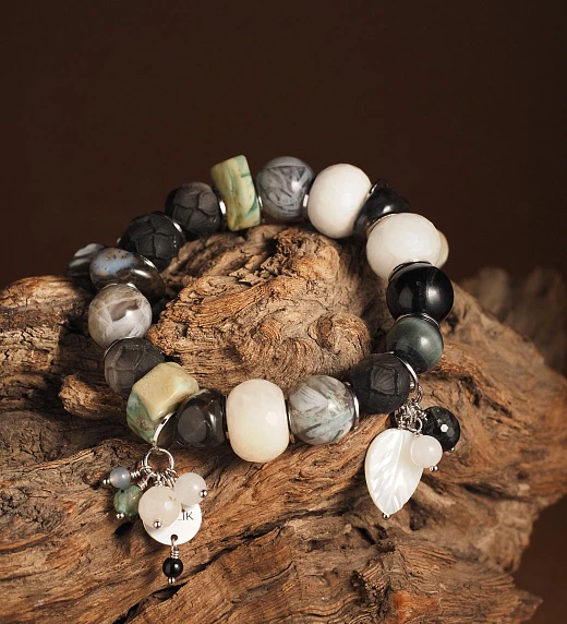 Браслет женский из Агата, Обсидиана и Соколиного глаза