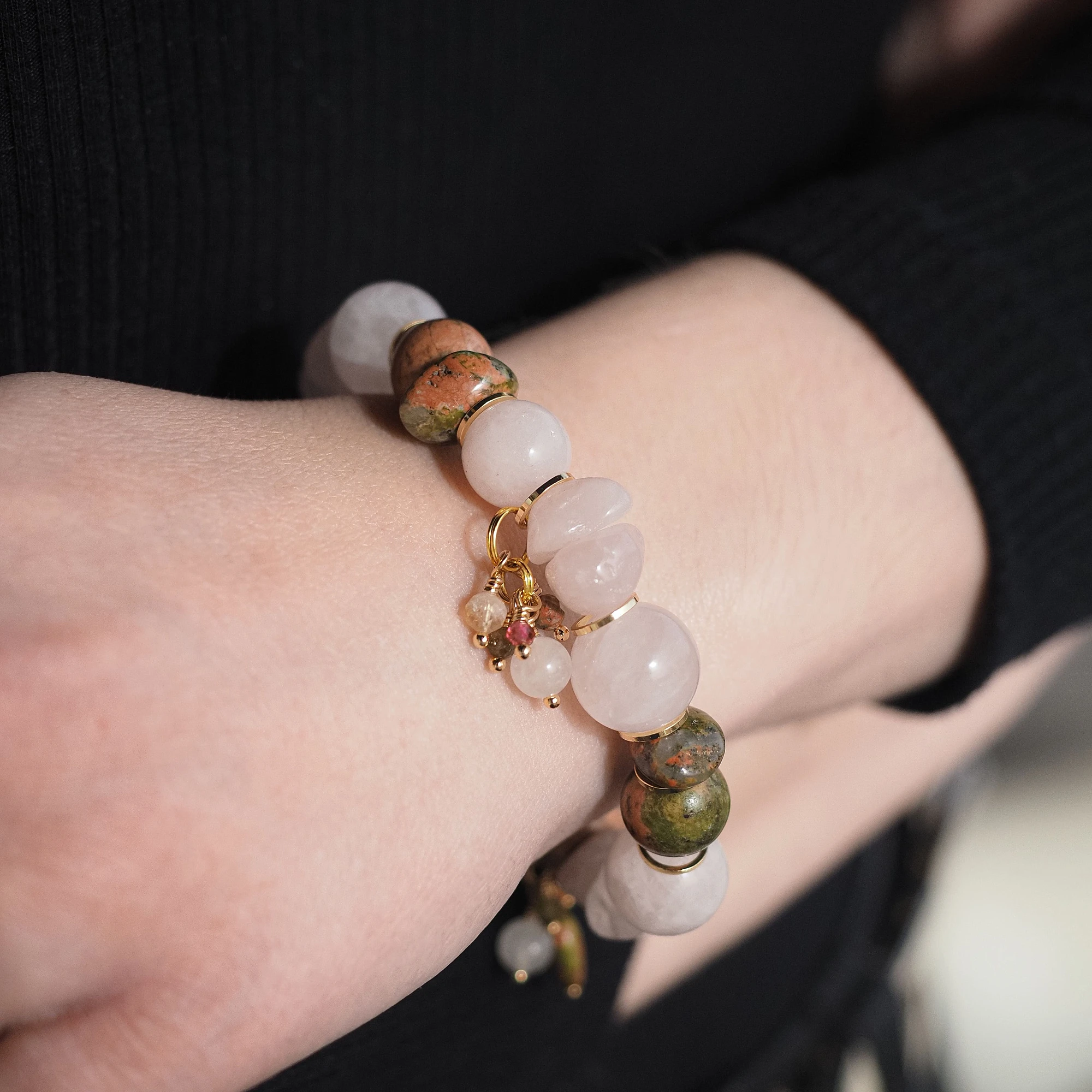 Браслет из Розового кварца и Яшмы женский