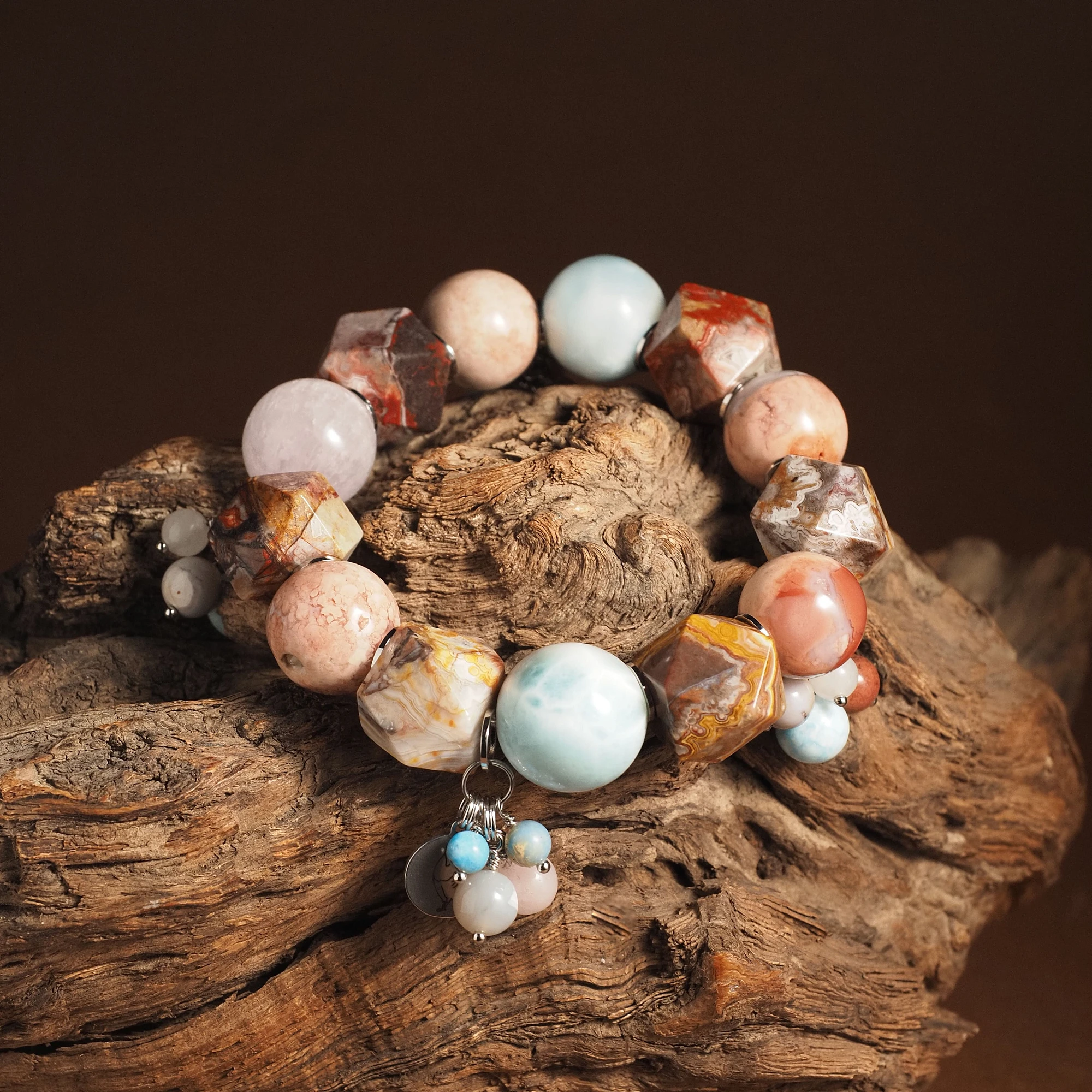 Браслет женский из Агата, Кунцита и Ларимара
