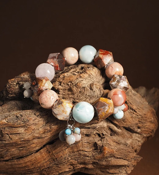 Браслет женский из Агата, Кунцита и Ларимара