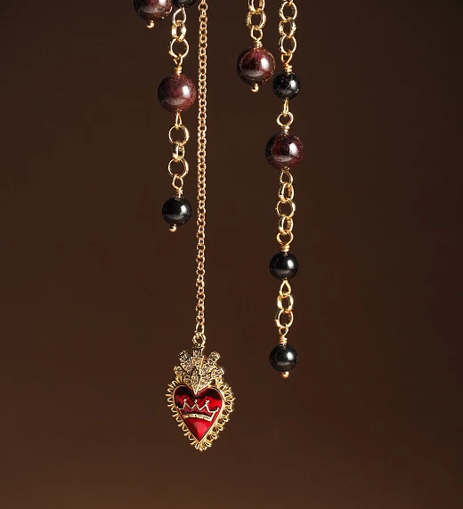 Булавочка из Граната и Турмалина