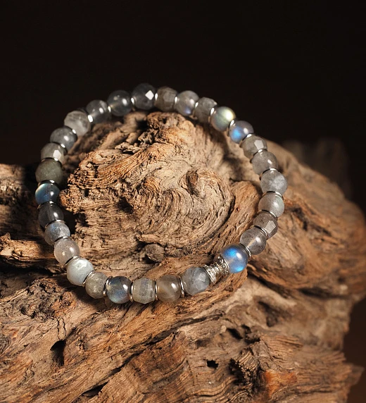 Браслет лаконичный из Лабрадора